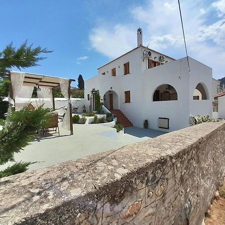 Sunblaze Studios1 Spetses Bagian luar foto