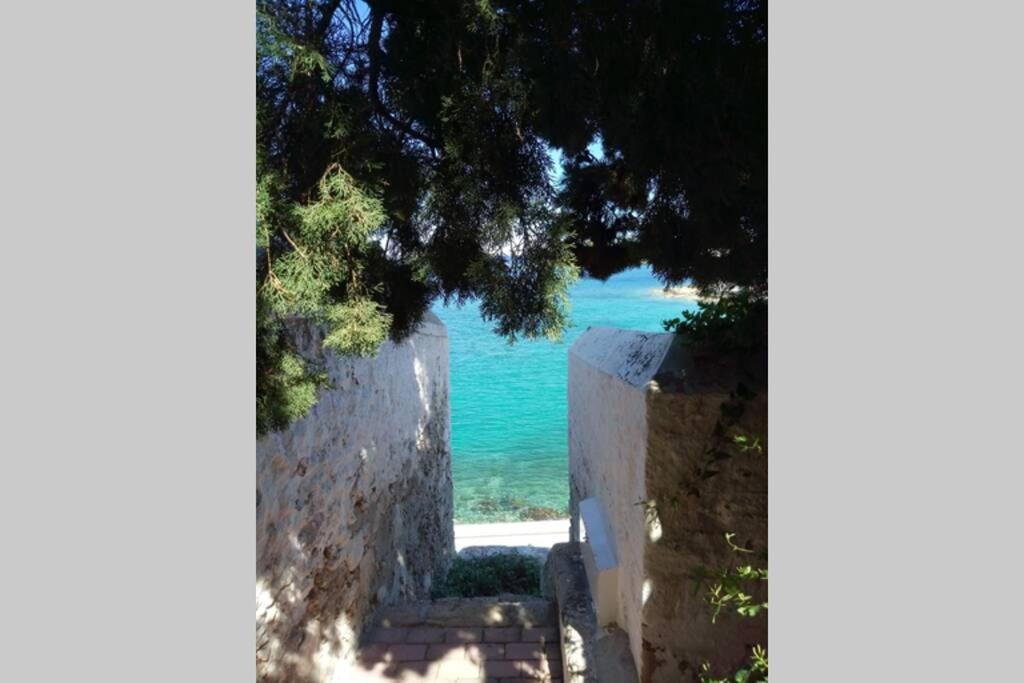 Sunblaze Studios1 Spetses Bagian luar foto