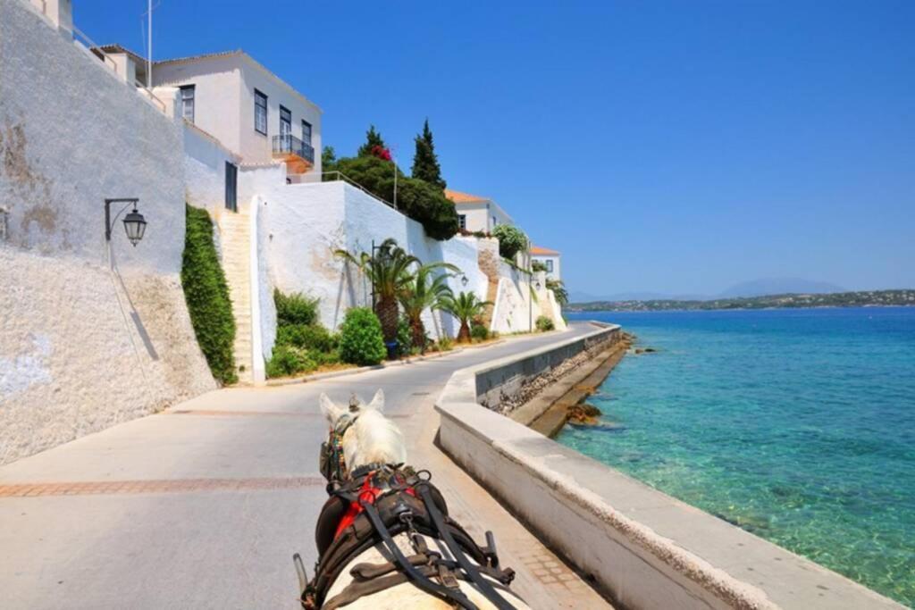 Sunblaze Studios1 Spetses Bagian luar foto