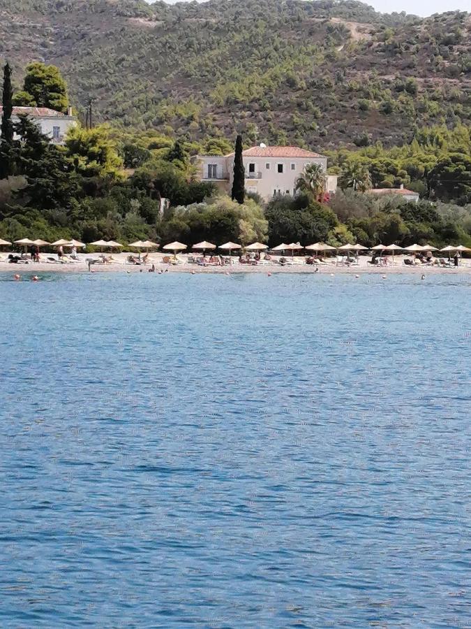 Sunblaze Studios1 Spetses Bagian luar foto