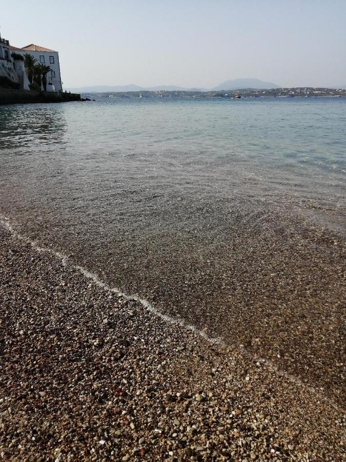 Sunblaze Studios1 Spetses Bagian luar foto
