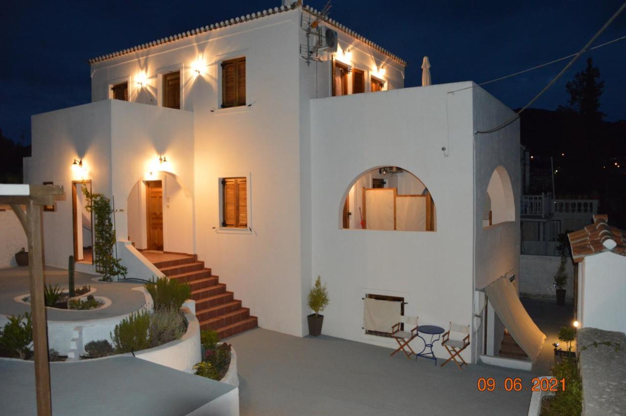 Sunblaze Studios1 Spetses Bagian luar foto